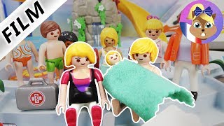 Film Playmobil en français  Naissance dHannah à la piscine Enceinte au parc aquatique [upl. by Othe]