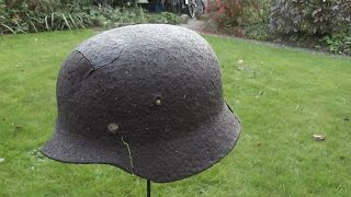 WW2 Relikte Teil 112  Deutscher Stahlhelm am Waldrand gefunden [upl. by Enylhsa]