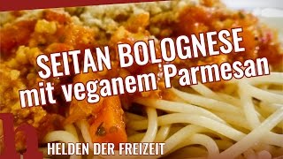 Seitan Bolognese mit Cashew Parmesan  100 vegan extrem lecker [upl. by Dammahum]