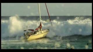 Point Panic Big Wave hits sailboat at Ala Moana Bowls in Waikiki [upl. by Brace]