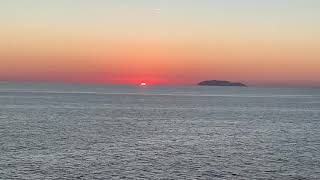 video tramonto sul mare 🌊 Isola Gorgona in Toscana [upl. by Meador505]