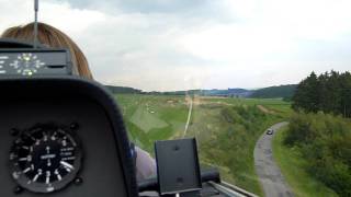 Landung mit Segelflug quotAuf dem Dümpelquot Bergneustadt 3062011 [upl. by Gerrie283]