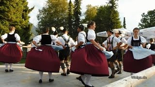 Trachtenverein DSimetsbergler Wallgau plattelt den Schottischen [upl. by Enelaj]