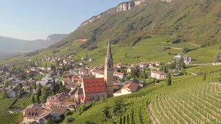 Tramin an der Weinstraße südlich des Kalterer Sees [upl. by Anua]