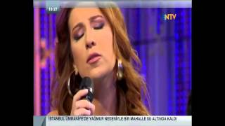 Yonca Lodi  Deli Efe Canlı Performans [upl. by Divod]