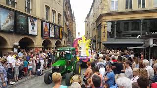 Corso fleuri à Metz  la reine de la Mirabelle [upl. by Emoraj]