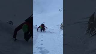 L’Aneto  Sommet des Pyrénées par le couloir Estasen [upl. by Brear695]