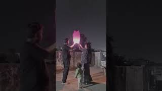 Flying candle kite hot balloon 🎈🎈hot air balloon diwali entertainment viral trending ytshrts [upl. by Gnen]