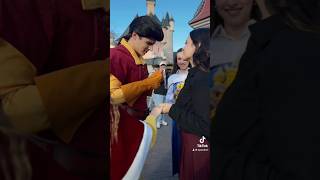 Gaston a enfin eu ces œufs  🥚 disney dlp disneylandparis gaston cosplay disneyland [upl. by Pelage]