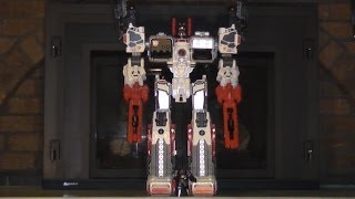 TRANSFORMERS TAKARA TOMY METROPLEX TOY REVIEW [upl. by Thacher]