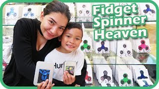 FIDGET SPINNER Stolen at School Buying a New Fidget Spinner  TigerBox HD [upl. by Namurt592]