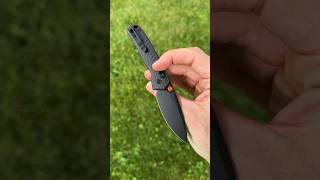 This knife CRUSHES the Benchmade Mini Bugout 😱😮‍💨🔥 shorts youtubeshorts [upl. by Eittod]