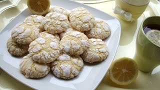 Biscotti morbidi al Limone  Ricetta di Natale [upl. by Selrahc]