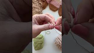 The most secure way to join two yarns 🧶 MAGIC KNOT TUTORIAL [upl. by Gosselin]