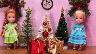 CHRISTMAS 2022  Elsa amp Anna toddlers  gifts  decorating the tree  Barbie [upl. by Oeflein83]