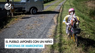 El pueblo japonés con un niño y decenas de marionetas [upl. by Kroo129]