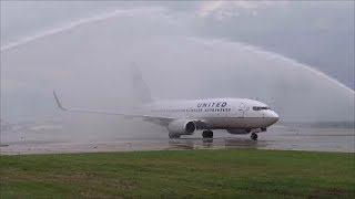 United Airlines 737 Water Salute [upl. by Ojiram572]