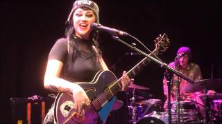 Hiatus Kaiyote Nakamarra Trabendo Paris 07052016 [upl. by Carolle]