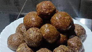 ठंड के मौसम में खाई जाने वाली तीसी के लड्डू  winter special flaxseed laddu saltampsugar laddo [upl. by Monro]