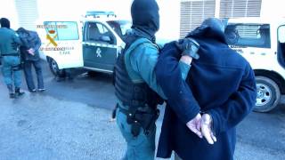 OPERACIÓN CHISMOSAPAVO REAL Operaciones de la Guardia Civil Conjunta Alicante y Almería [upl. by Allegna]