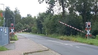 Bahnübergang Osterode am Harz Leege [upl. by Aytak]