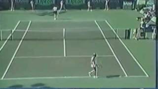 Lindsay Davenport vs Anna Kournikova 1998 Miami Highlights [upl. by Ainaled]