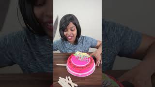 Cake 🎂 Cutting Life Hack 😀 shorts funny comedy ashortaday minkutinku lifehacks [upl. by Annaed704]