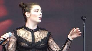 Lorde  Royals – Outside Lands 2017 Live in San Francisco [upl. by Zantos]