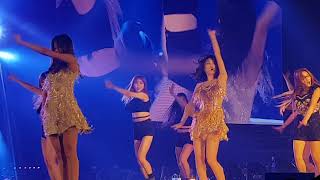 Twiceland in SG  Jihyo MoMo Tzuyu  Beyonces End of Time [upl. by Erny913]