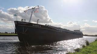 Binnenvaartschepen in de haven van Meppel  Port of Zwolle 11102024 [upl. by Sherie]