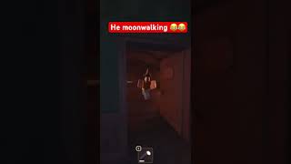 He walking backwards and junk 😂😂😂 roblox funny viralshorts [upl. by Ayyn]