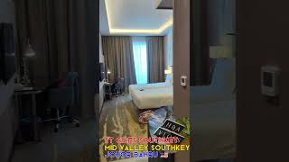 JOHOR BAHRU 🇲🇾  St Giles Hotel  Mid Valley Southkey Whats the rooms like [upl. by Pauline]