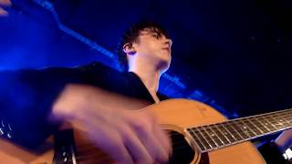 Declan McKenna  Listen To Your Friends  La Maroquinerie  18102017 [upl. by Nive]