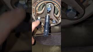 06 Chevy Silverado Harmonic Balancer RampR [upl. by Otreblada]