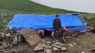 Shepherds life in Himalayan Nepali village Beautiful Nepali village cooking and eating in village [upl. by Carolyn306]