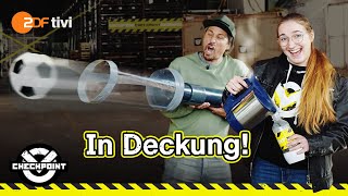 In Deckung Explosive Flaschen amp harte Bälle 👉 Ganze Folge  Checkpoint ZDF [upl. by Anilatac289]