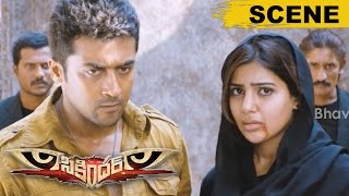 Rowdies Kidnap Samantha To Catch Surya  Latest Telugu Movie Scenes  Sikindar [upl. by Rhyne]