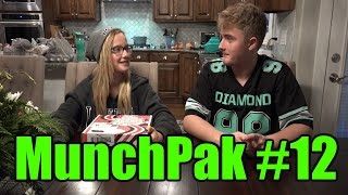 MunchPak Unboxing 12 December 2015 Edition [upl. by Naillij]