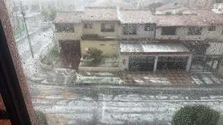 Súper granizada en algunos sitios de Bogota [upl. by Jorrie]