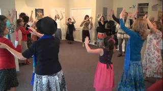 MESSIANIC DANCE WHEN THE SAINTS by Mishkanim Aline amp Howie [upl. by Ak]