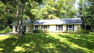 840 Oak Spring Lane  Libertyville IL [upl. by Gilboa]