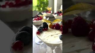 🍰 Schnelles Cheesecake im Glas  Rezept in der Beschreibung 🍰 [upl. by Cosma]