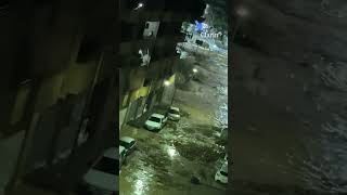 Así comenzó la inundación en Valencia la desesperación de los vecinos de Paiporta [upl. by Maida839]