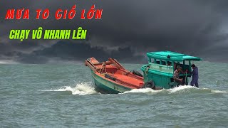 Tùa Biển Ra Khơi Gặp Cơm Giong Bão [upl. by Thorne]