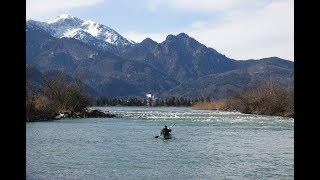 Packrafting auf der Loisach im März [upl. by Teresa]