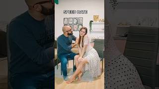 SPEED DATE quotCON COSE DETTE MAIquot 🤣 shorts videodivertenti speeddate [upl. by Bonner]