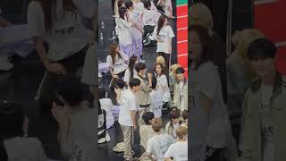 KPOP ISAC 2024 240805 IDOLS REACTION TO GUY FINAL RACE [upl. by Weatherby]