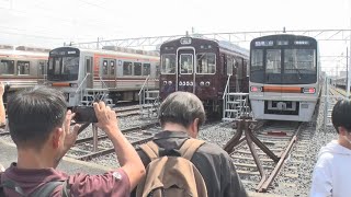 阪急電車が大阪メトロの車庫に！特急嵐山行き？超レアなイベントにファンも大満足 [upl. by Belen242]