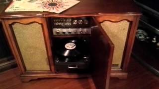 1959 Zenith SFD2650 console [upl. by Ruosnam]