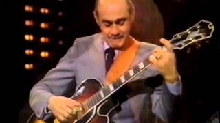 Joe Pass  quotAint Misbehavinquot [upl. by Viens]